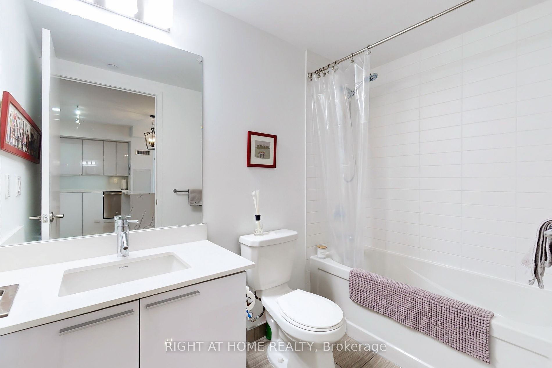 10 Park Lawn Rd 3510