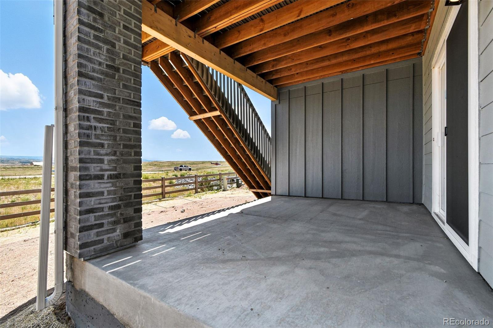 8836 Whiteclover Street