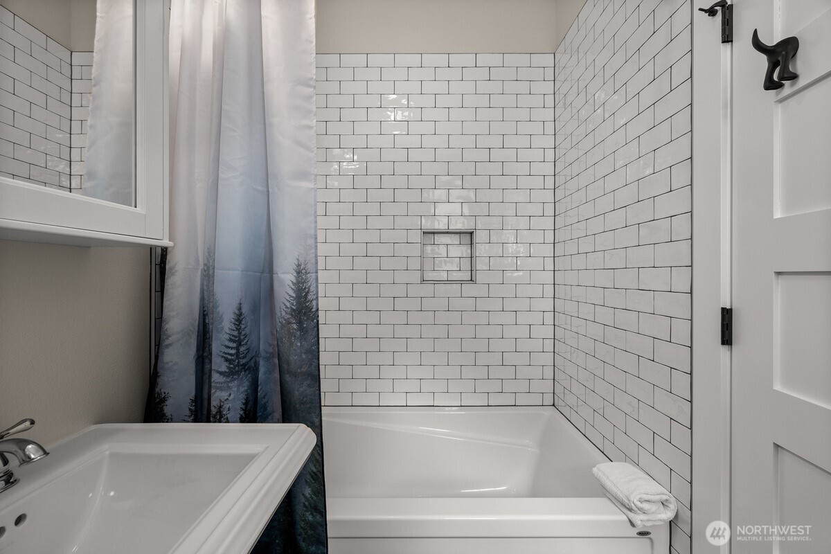 40 Cedar Run Loop