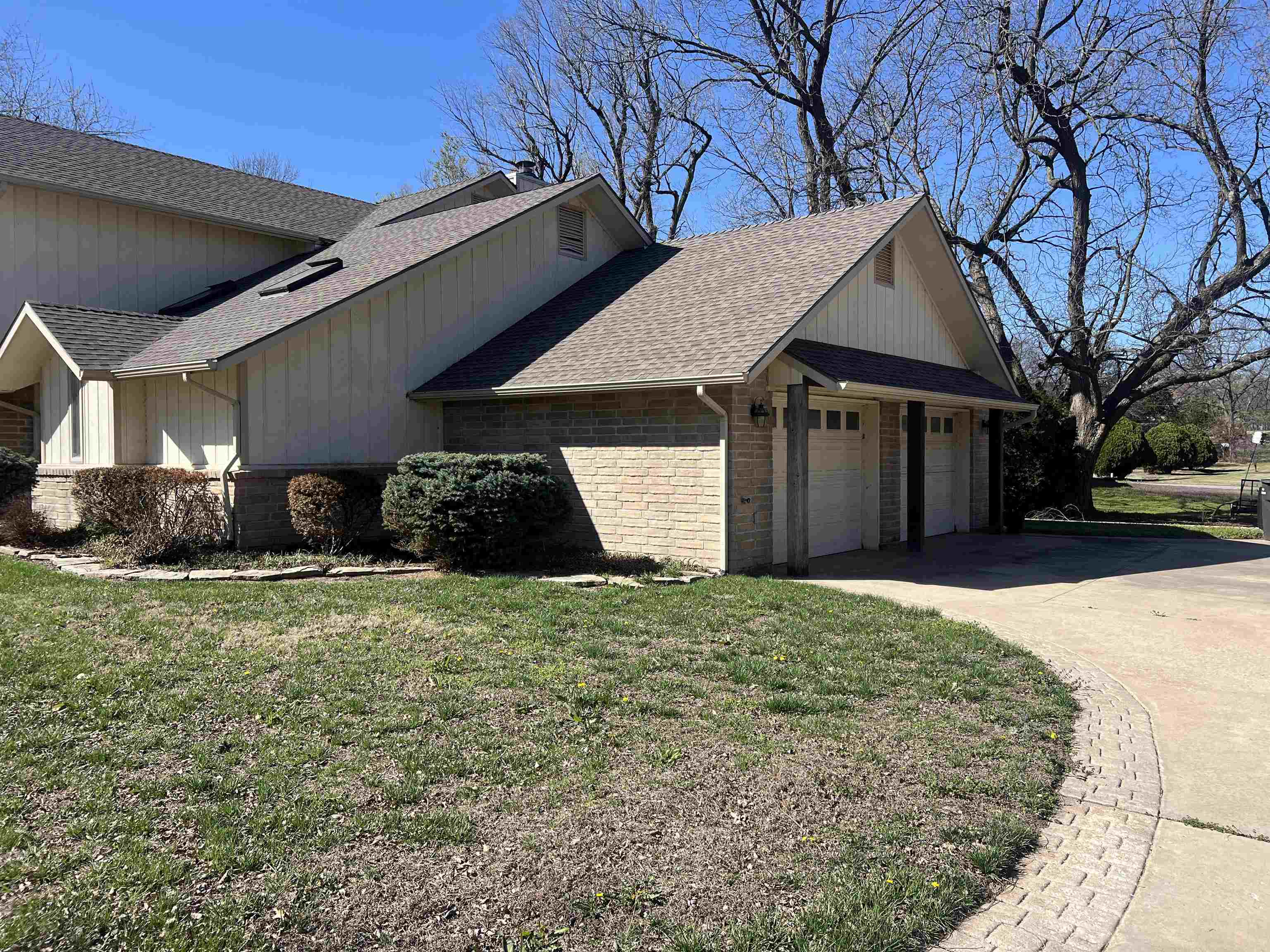 2305 N Squirrel Run