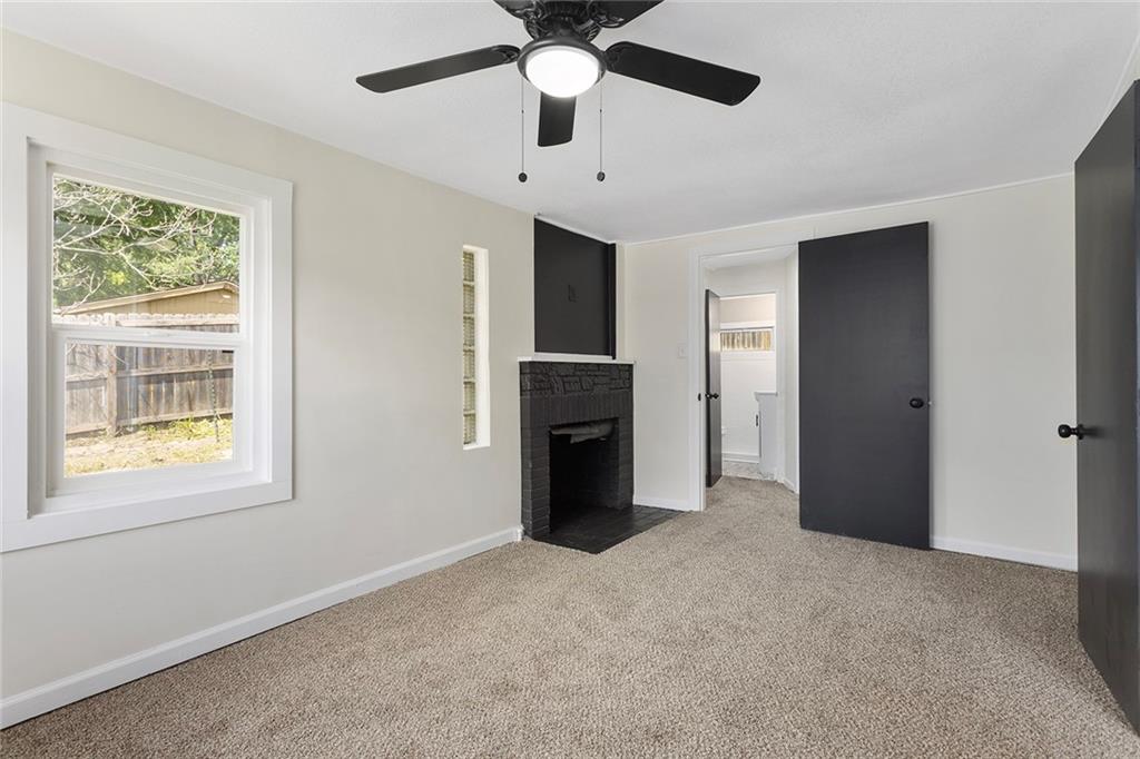 3705 N Walrond Avenue