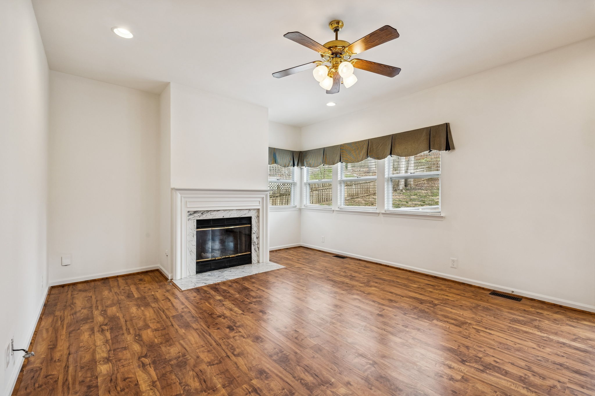 8408 Indian Hills Dr