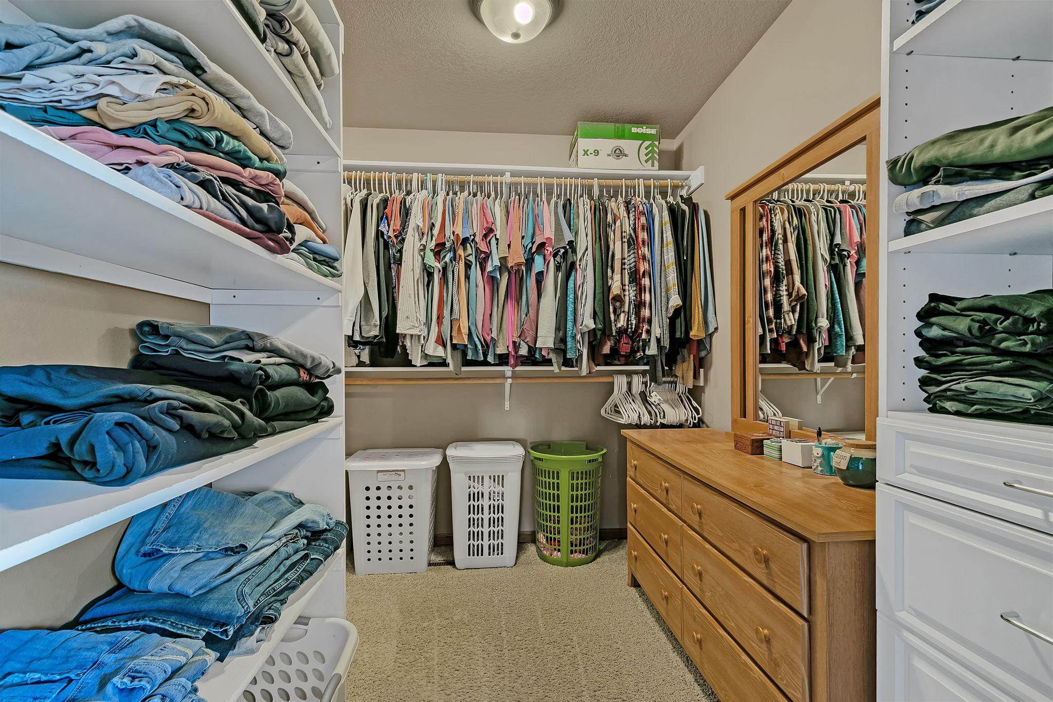 1201 Huntington Drive S