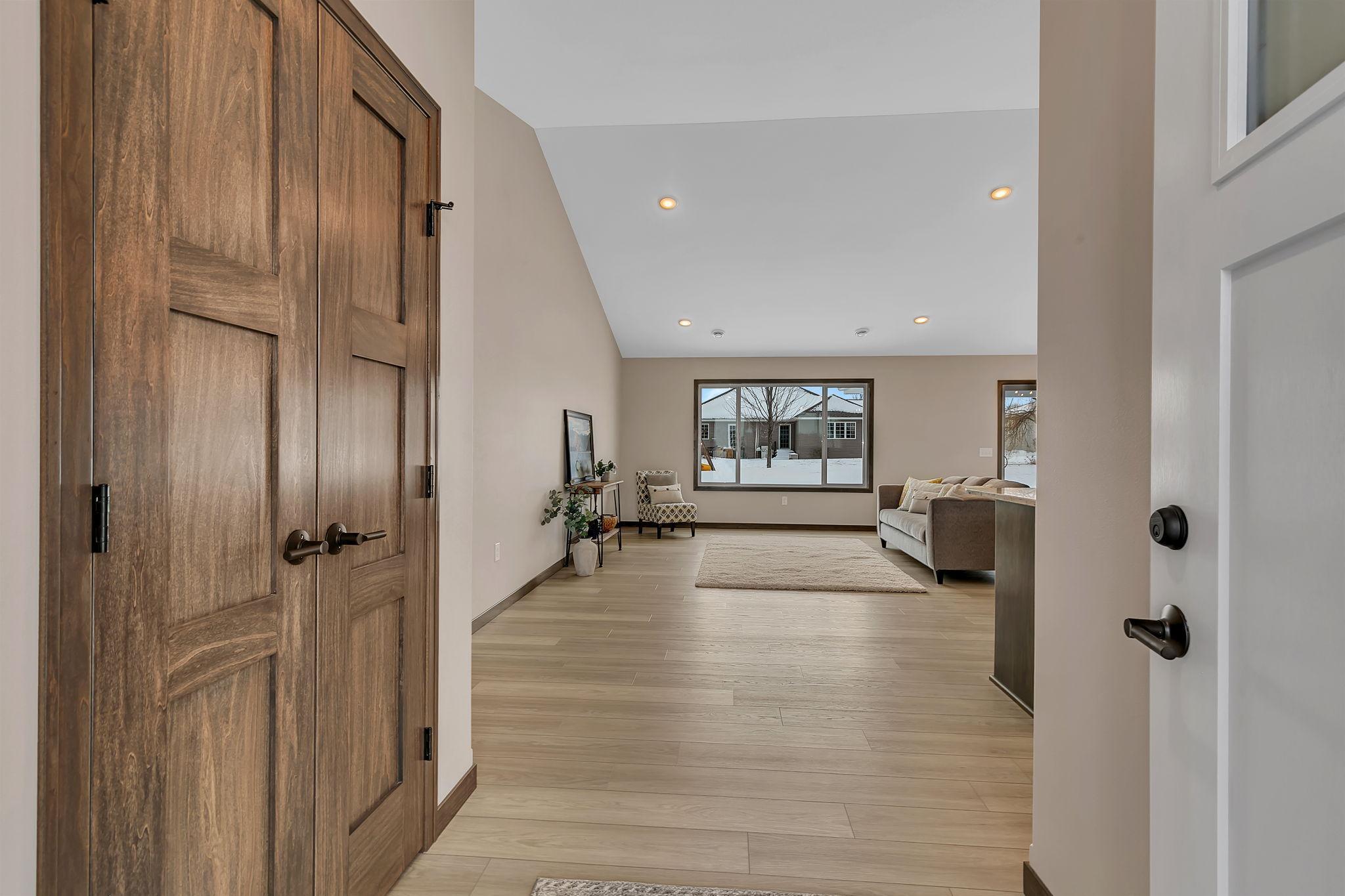 129 Highlands Boulevard