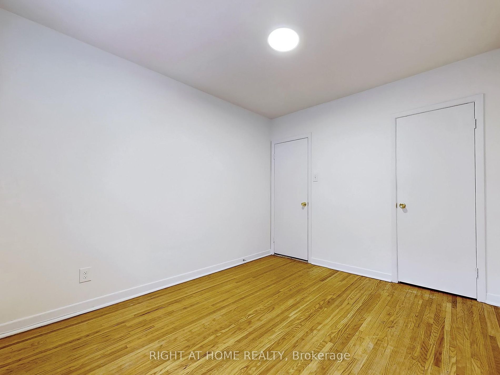 1270 Davenport Rd Upper