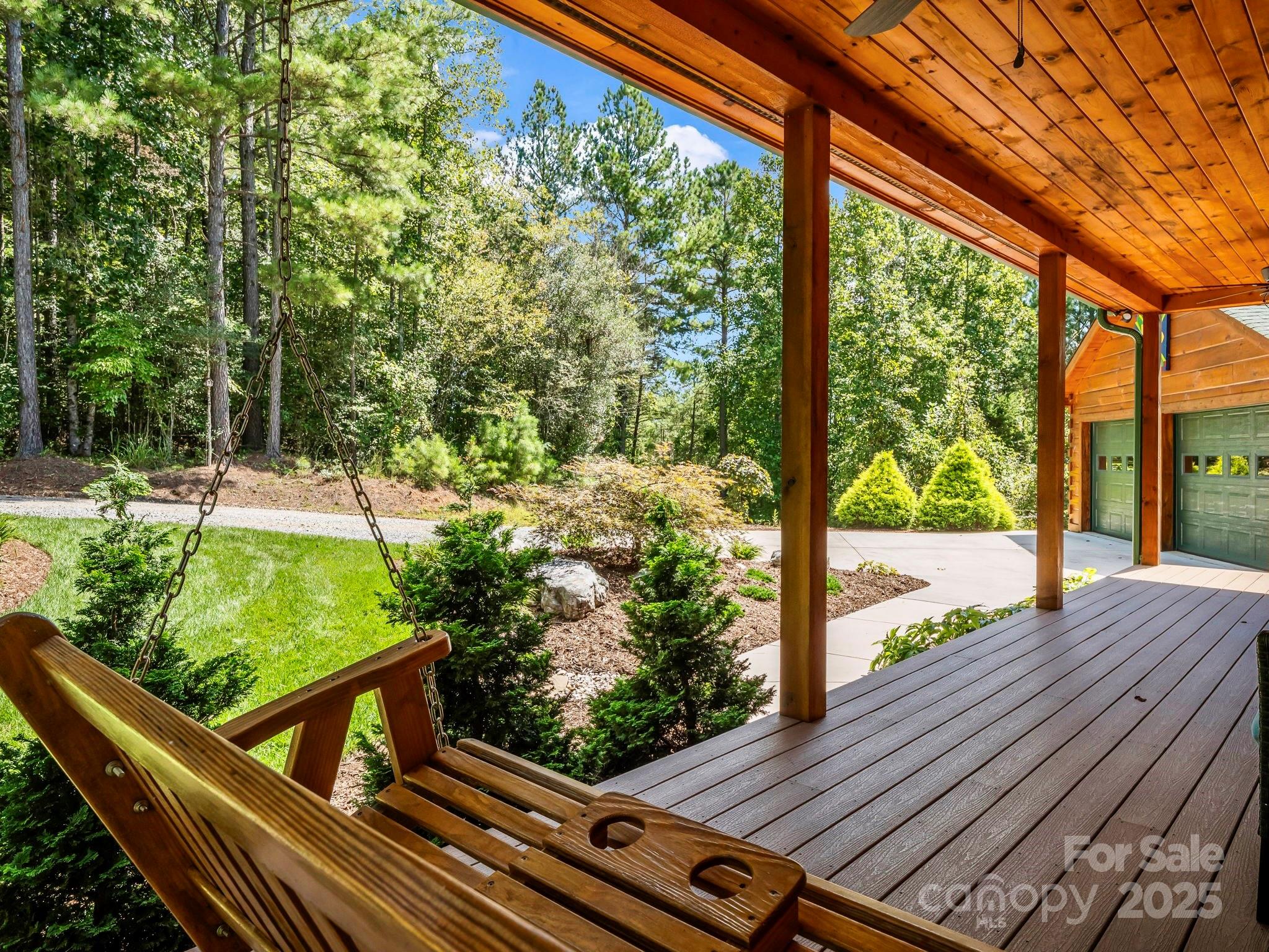 6022 Low Country Road