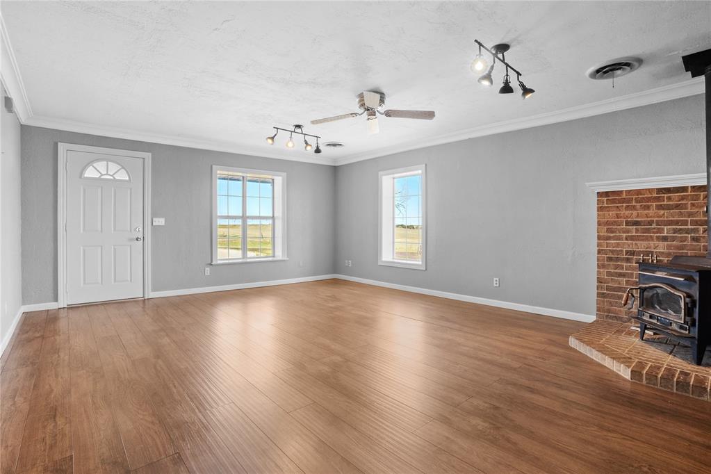 24484 E 990 Road