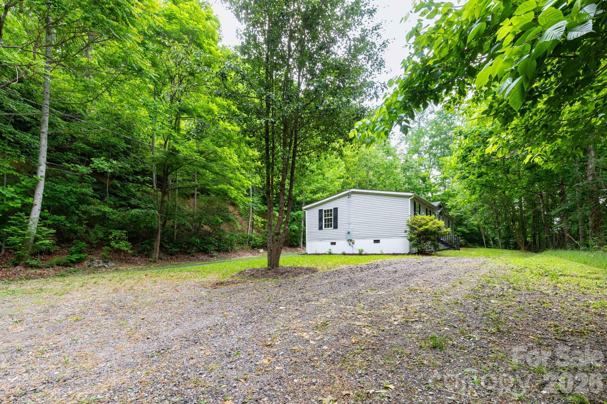 61 Blue Mountain Road