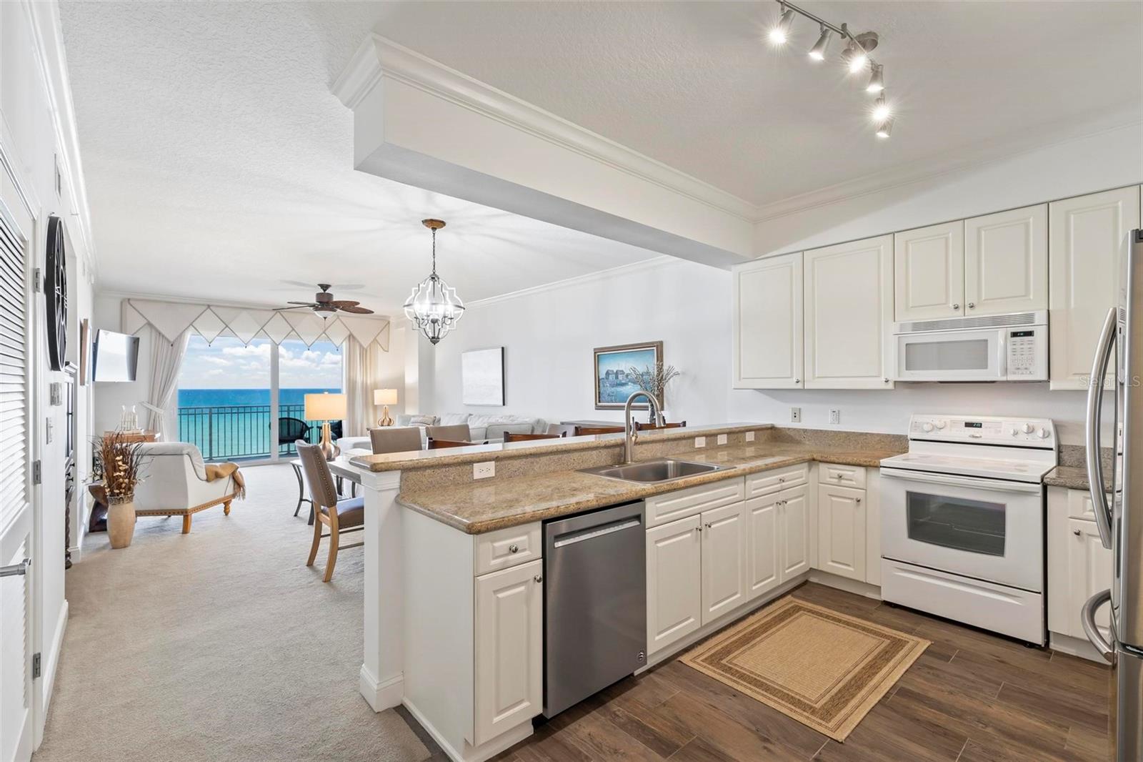 60 Surfview Drive 823