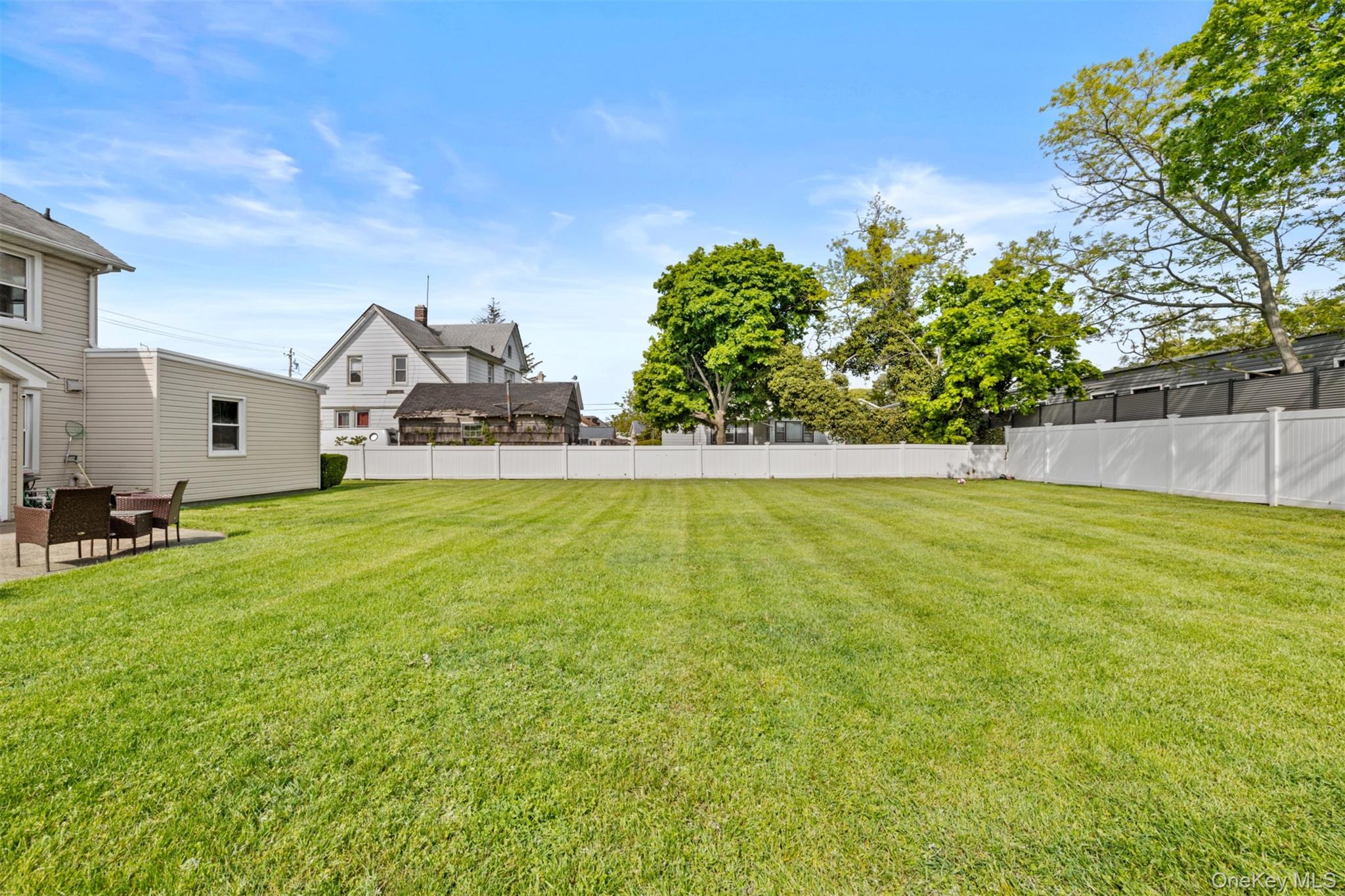 76 Solomon Avenue