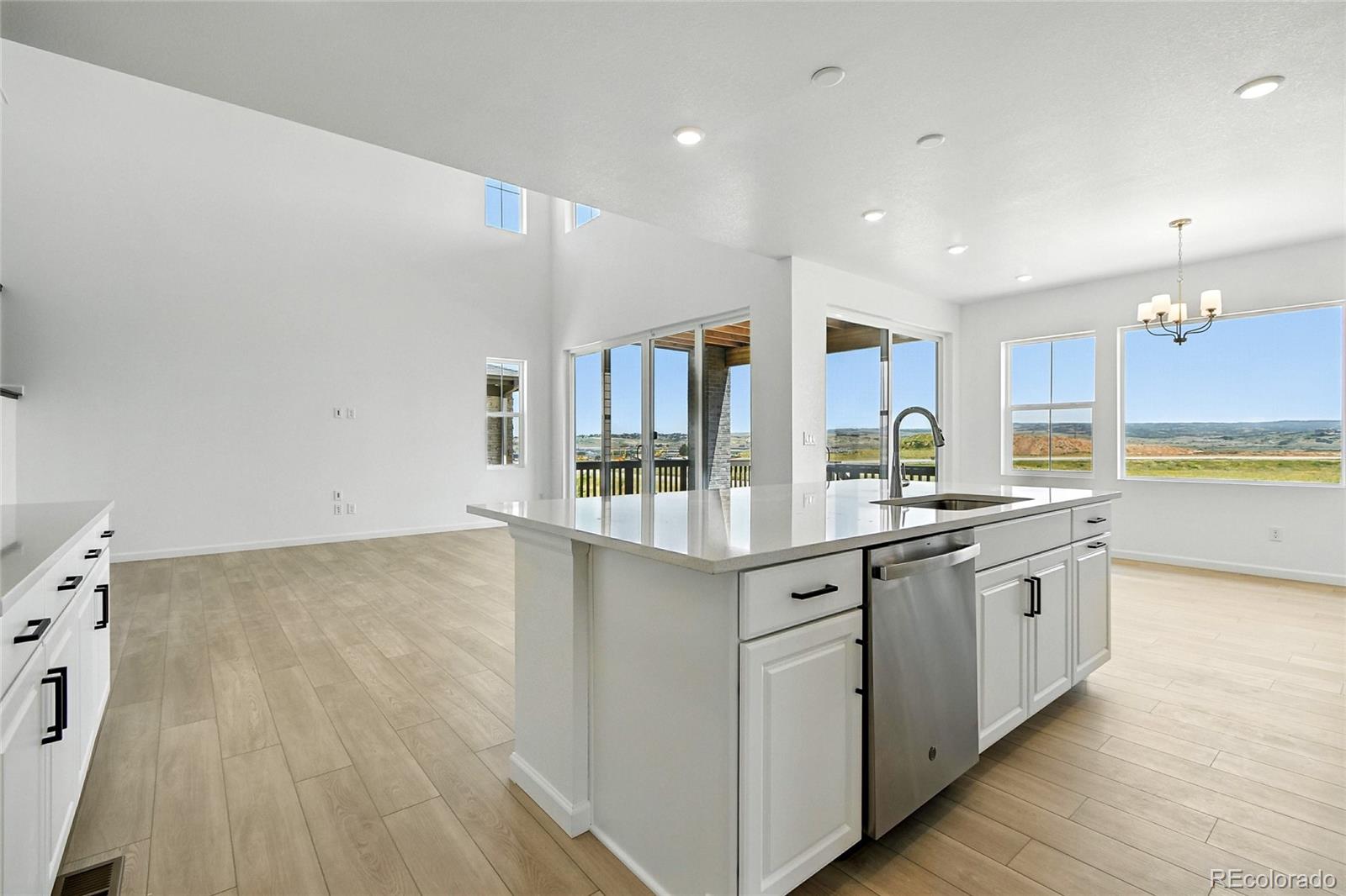 8836 Whiteclover Street