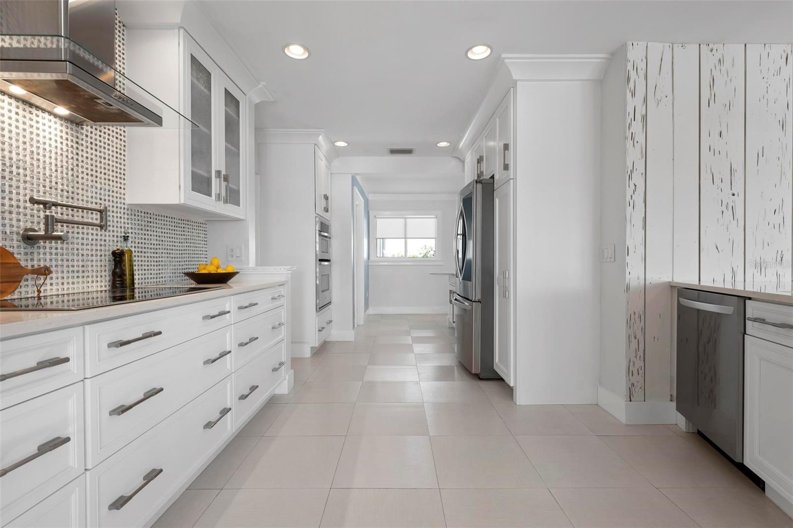 527 Key Royale Drive