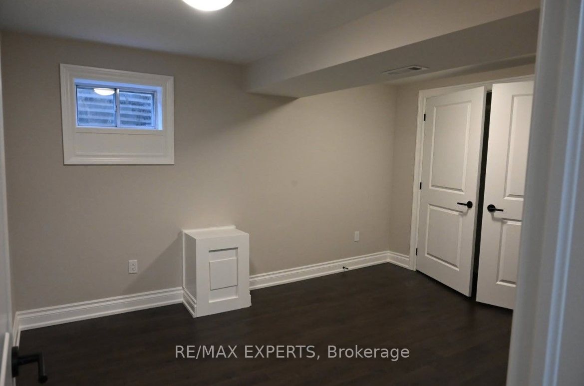 6 Cathcart Cres BASEMENT