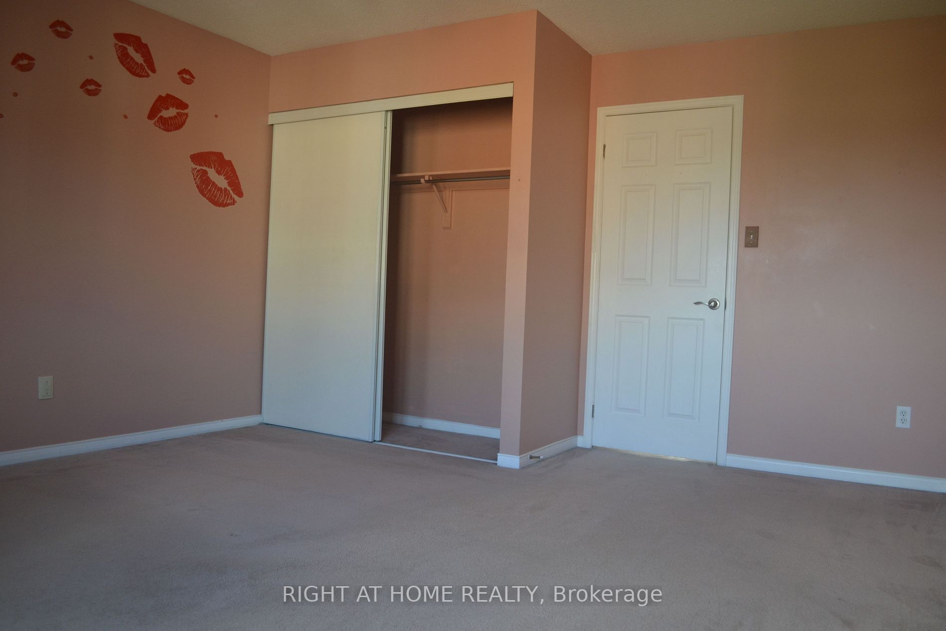 6950 W Tenth Line 12
