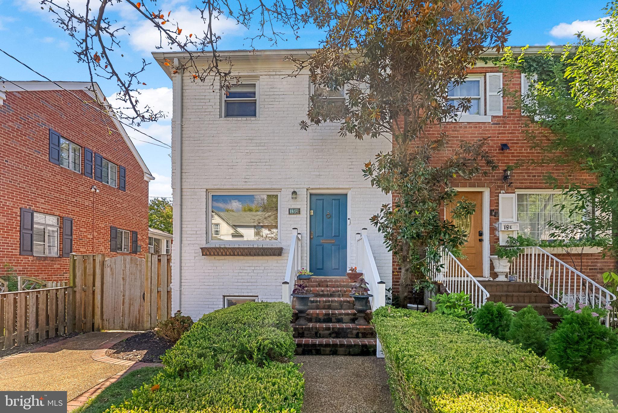 19 E Custis Avenue A