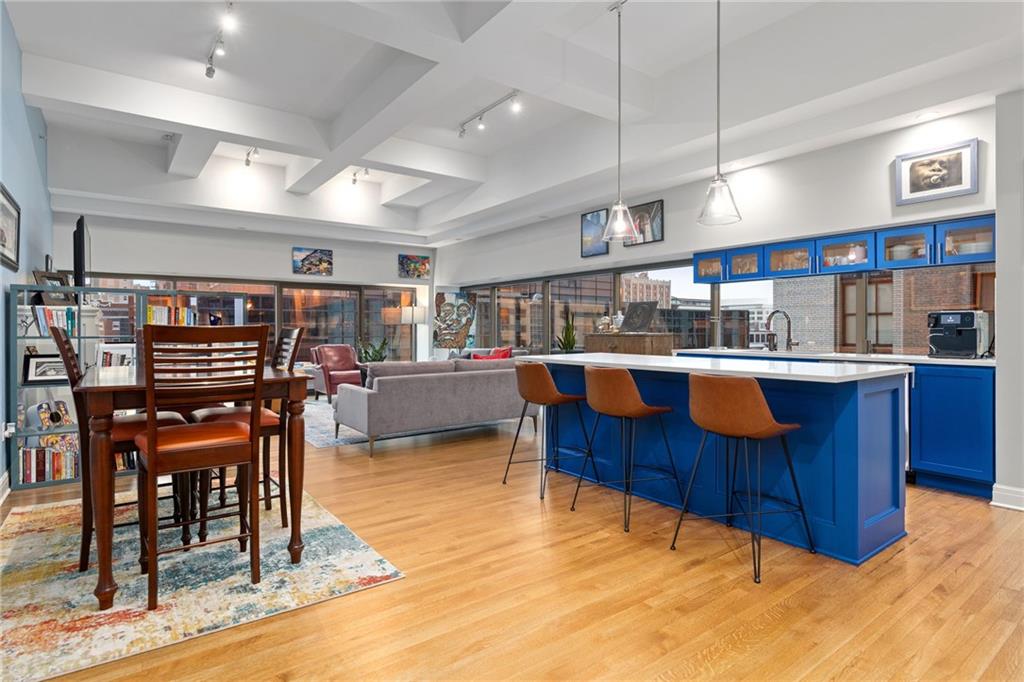 1101 Walnut Street 601