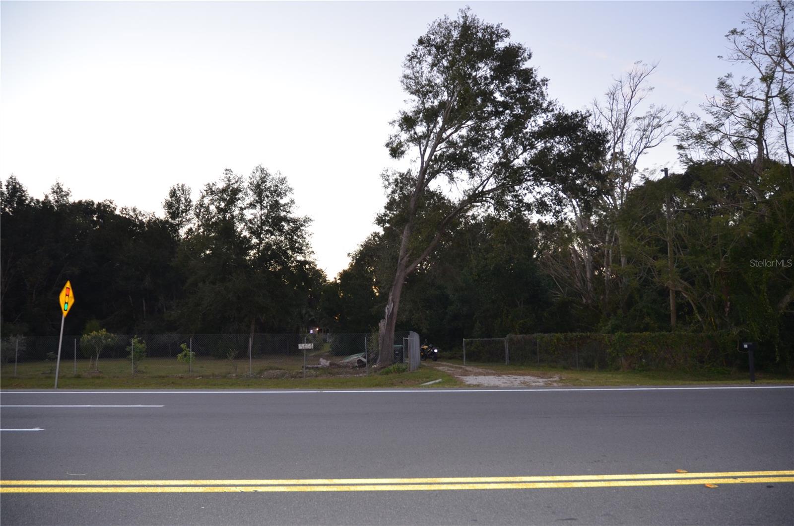 Empty lot is located close to the intersection of Kelly Park Rd and Plymouth Sorrento Rd. The intersection is located about 1/4 mile from the 429/Kelly Park Rd exit. Close to Publix shopping center, Next to new proposed gas station. This location is desirable as it will be easy to locate for future customers. There is a new Publix store built on the opposite side of Kelly Park (South) so your business might benefit from the additional traffic that Publix will bring. Lot can be zone for commercial purposes and is located ideally for retail service (quick service food, convenient store, gas station, drug store, etc). It has 166 sq ft frontage to Plymouth Sorrento Rd.