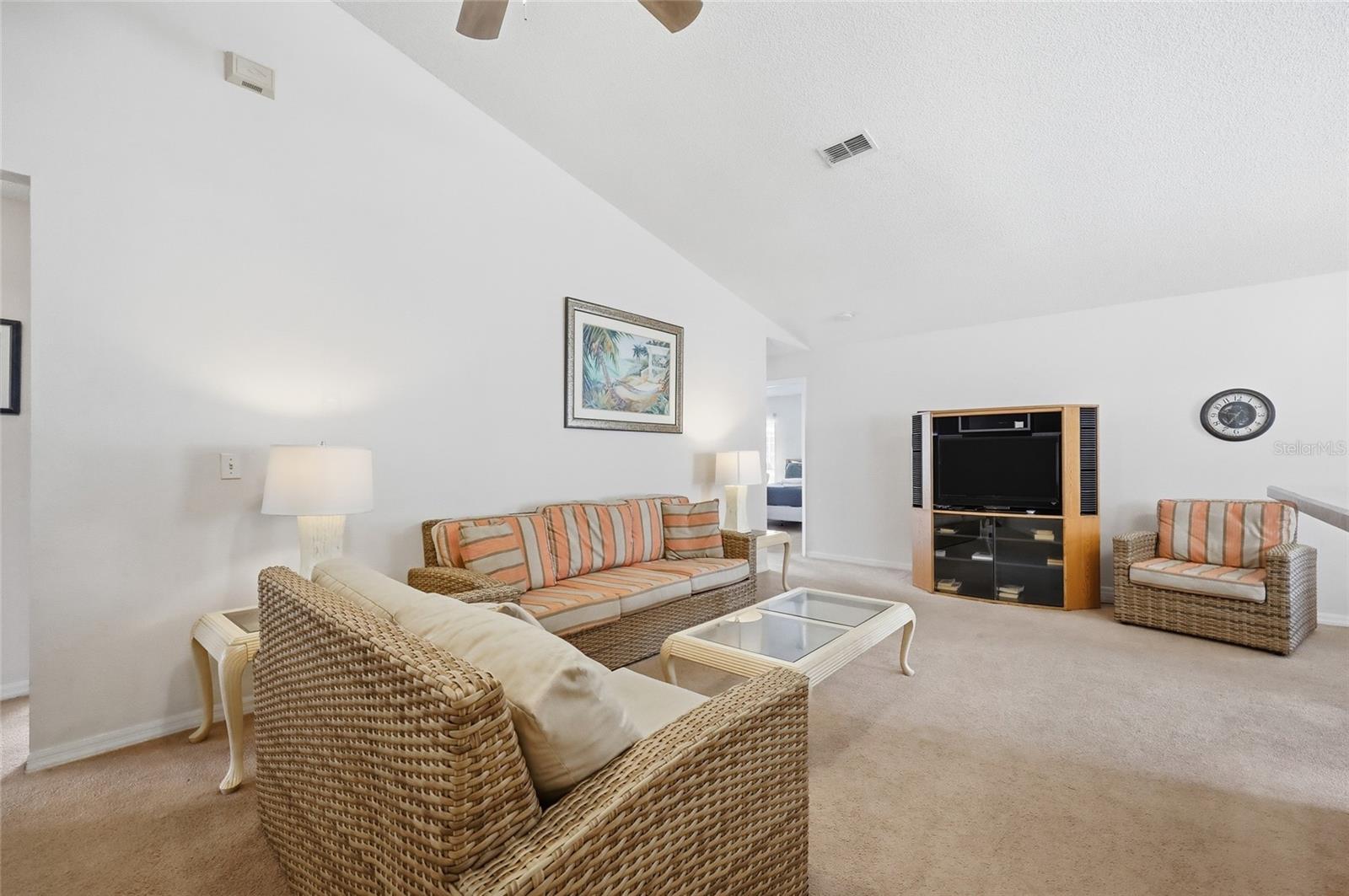 1546 Indian Oaks Trail