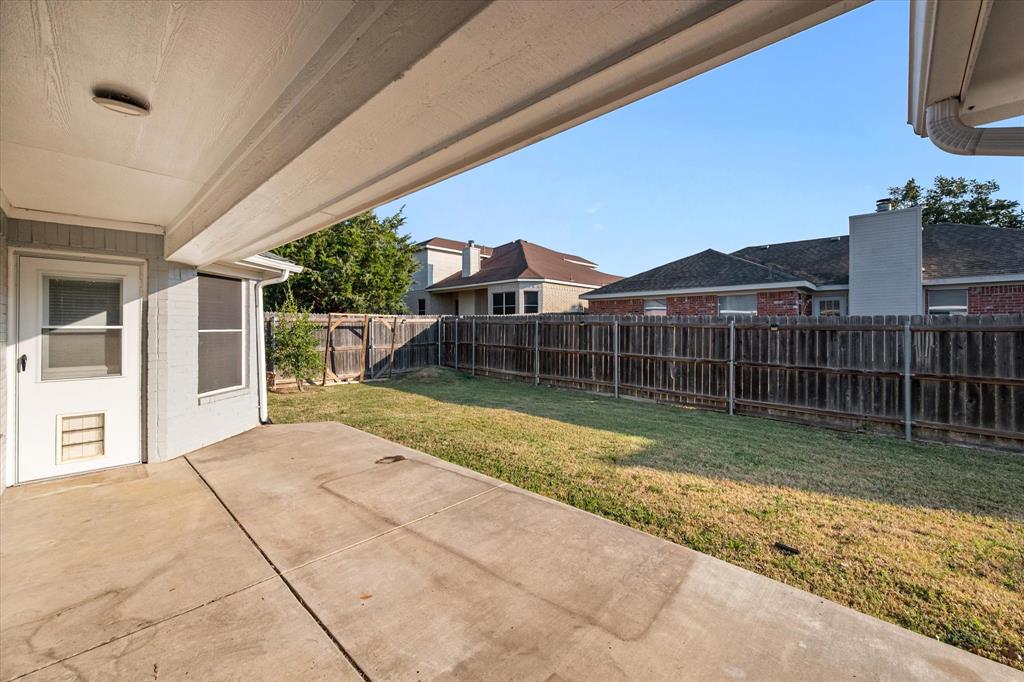 1708 Country Crest Lane