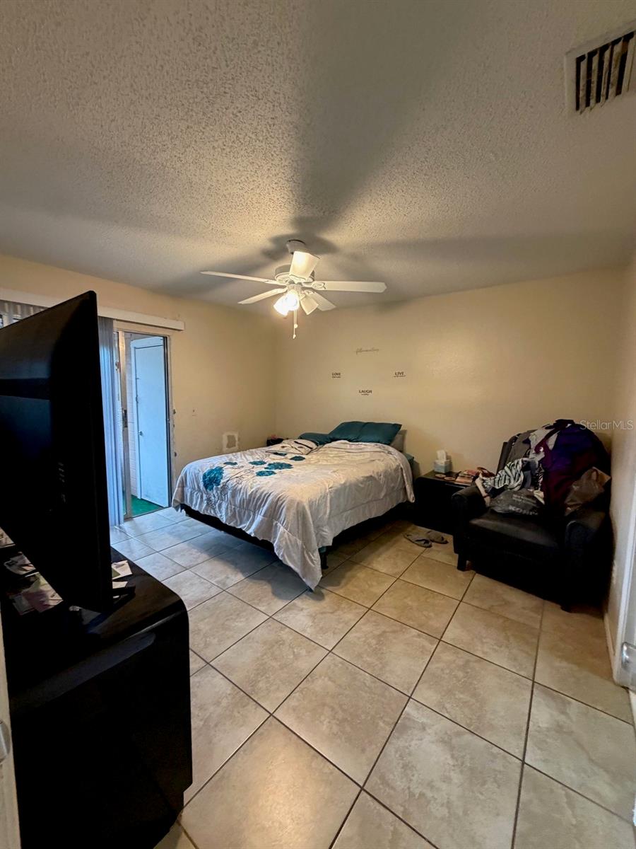 2803 Waxy Willow Lane