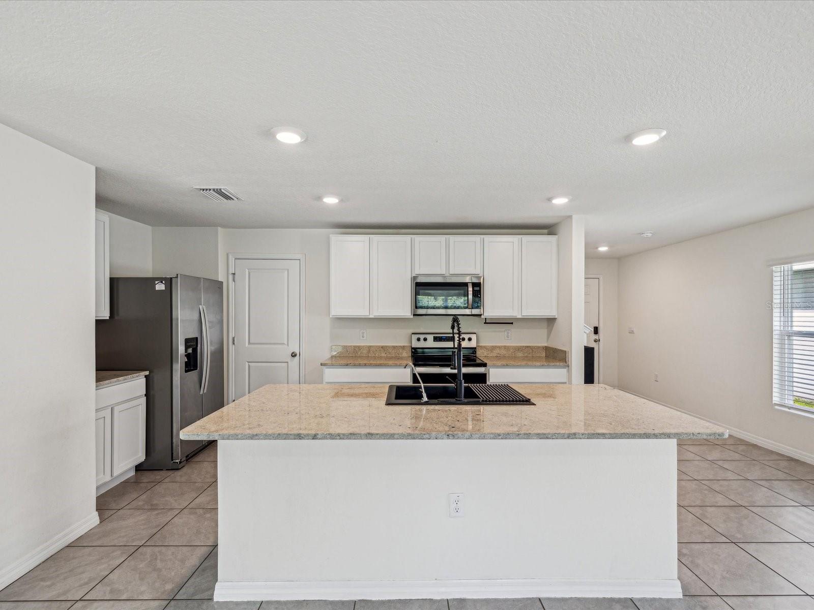 11792 White Willow Lane
