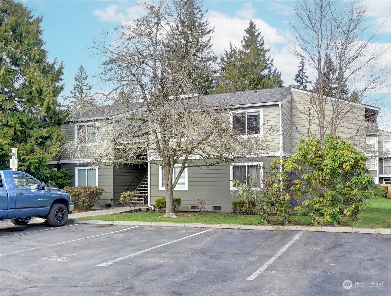820 Cady Road F208, Everett, WA 98203