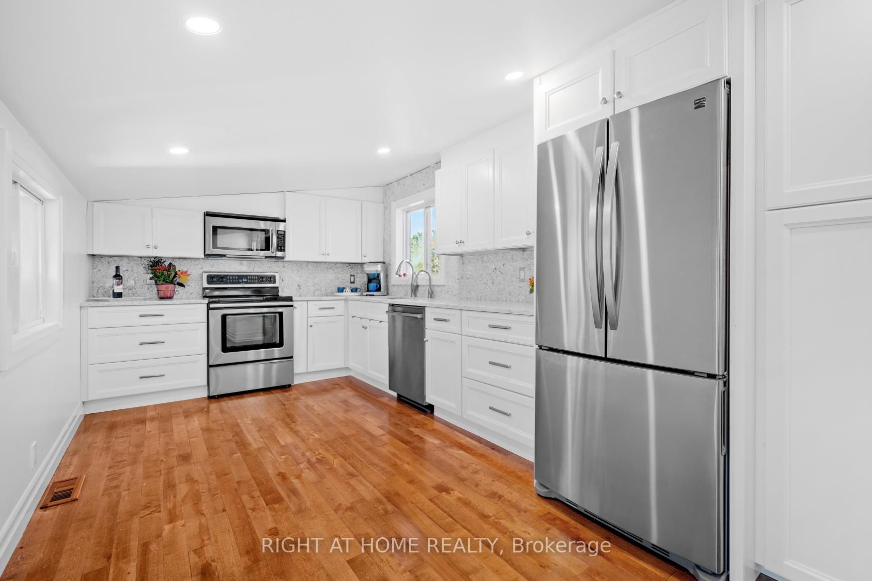 203 Barnes Rd