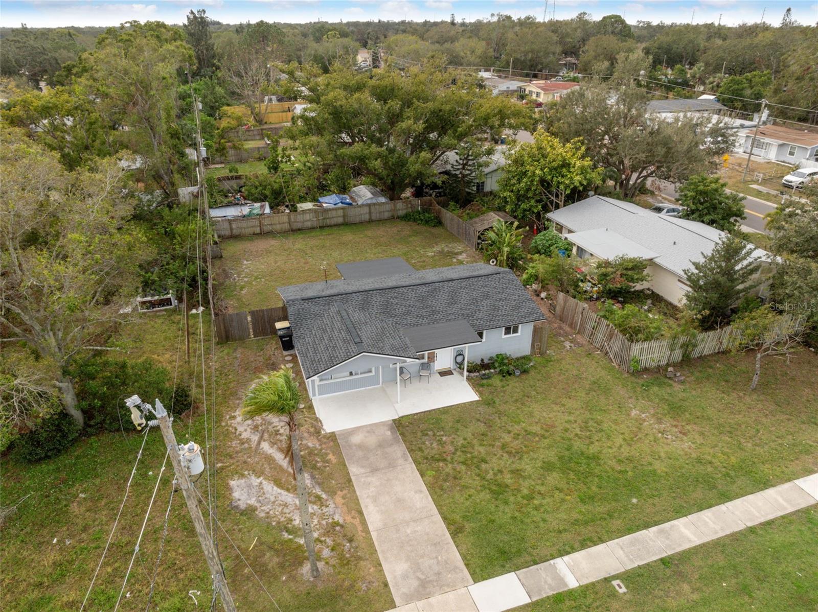1295 Lakeview Road