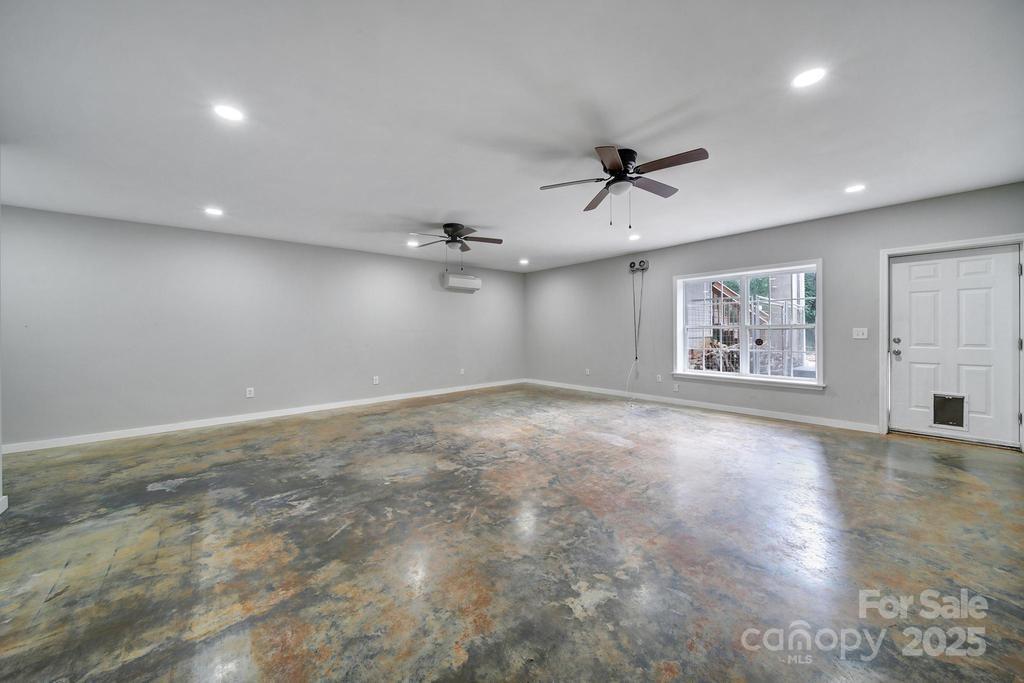 4394 Mountain Creek Road