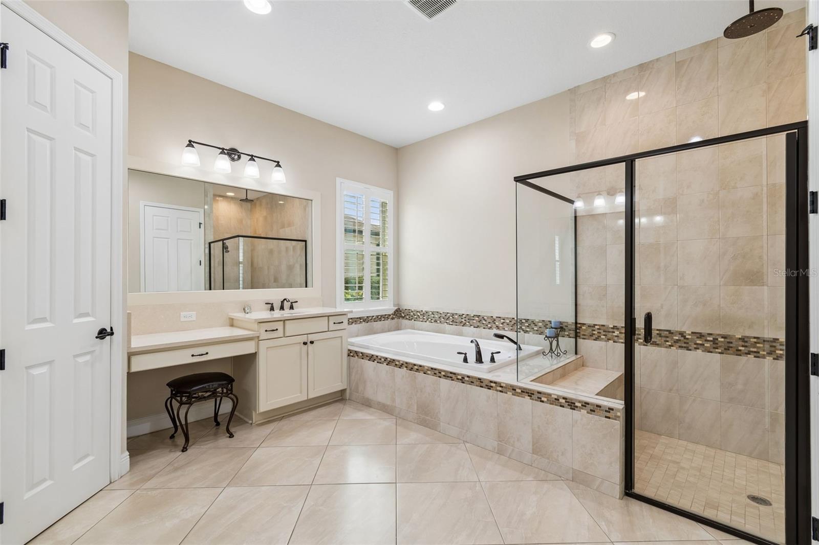 12601 Eagles Entry Drive