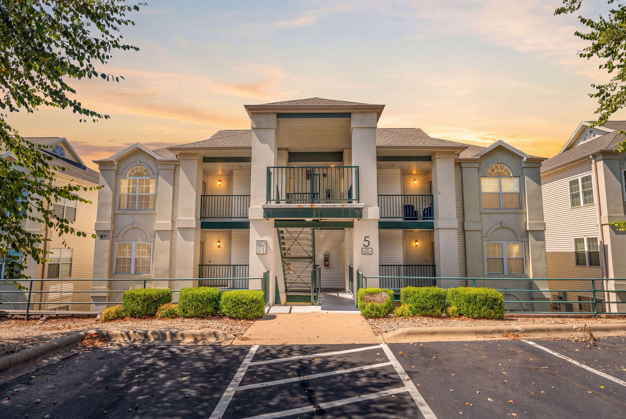 351 S Wildwood Drive 2