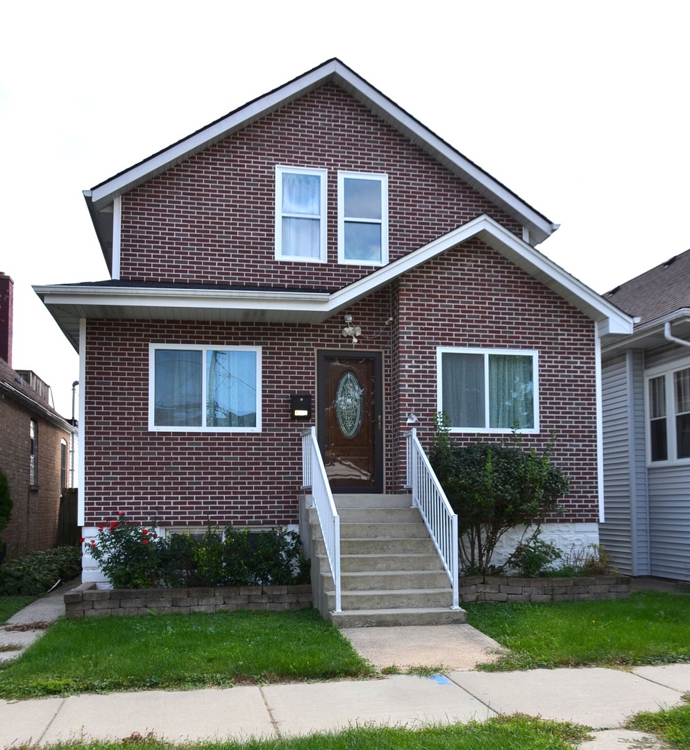 WONDERFUL JEFFERSON PARK AREA SO CLOSE TO EVERYTHING.  THIS 2 STORY BRICK HOME WAS REBUILT IN 2013 FROM FOUNATION UP WITH PERMITS. SPACIOUS 3600+ SQ /FT OF LIVING AREA ,  HARDWOOD FLOORS THROUGHOUT.  OAK STAIRCASE FROM BSMT TO 2ND FLOOR.  4 BEDRMS , 1 BATH WITH A SKYLIGHT ON 2ND FLOOR . SPACIOUS MASTER BEDRM WITH PRIVATE BATHROOM ON 1ST FL.  LIVING WITH OPEN SEPARATE DINING AREA. WHITE KITCHEN CABINETS AND GRANITIE COUNTERS. REAR MUD ROOM. LOWER LEVEL  TOTALLY FINISHED  WITH TILE FLOORS .  SUMMER KITCHEN, FULL BATH, 2 BEDROOMS.  WHAT A YARD   VERY SPACIOUS WITH A FAMILY SIZE GAZEBO, WIRED FOR TV & MUSIC. 2CAR GARAGE.  NEW ELECTRIC W/200AMP PANEL , NEW PLUMBING , ALL BATHROOMS COMTEMPORY STYLE TILE AND GLASS SHOWER DOORS.