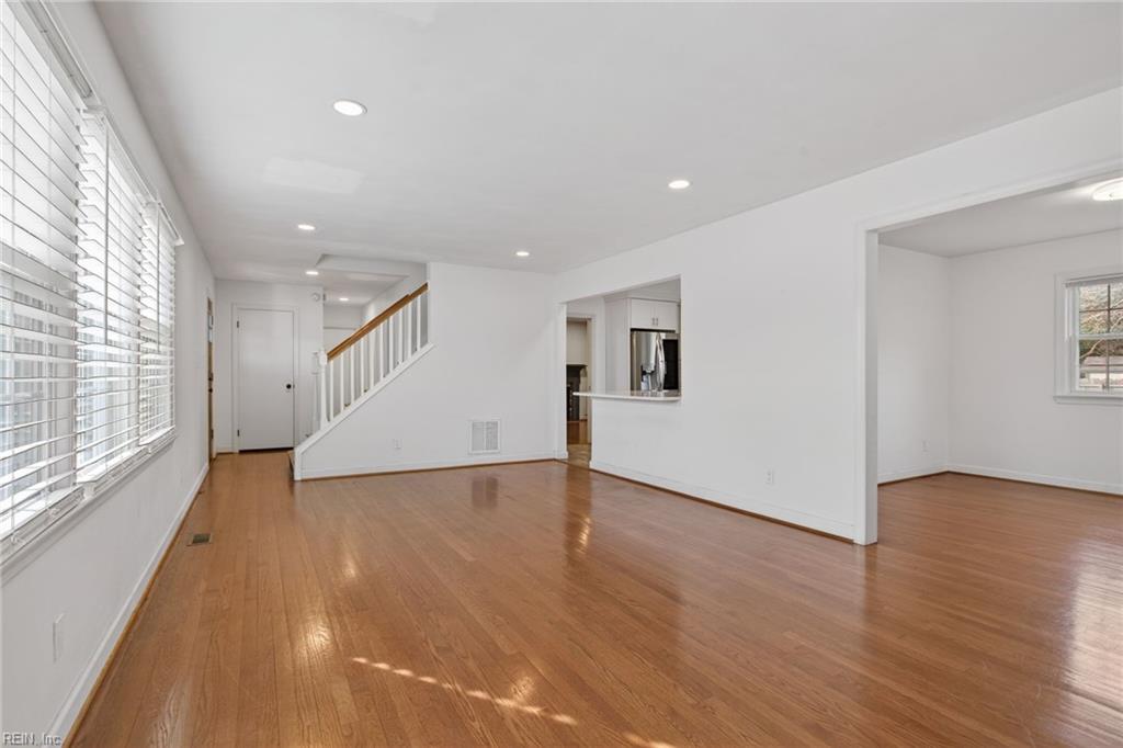 1025 Walt Whitman Way