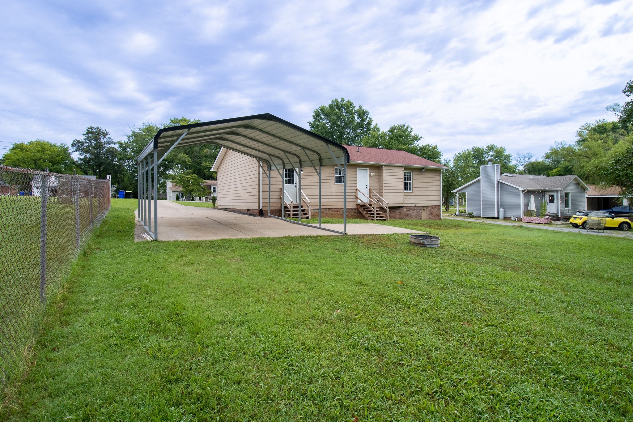 409 Sunnybrook Dr