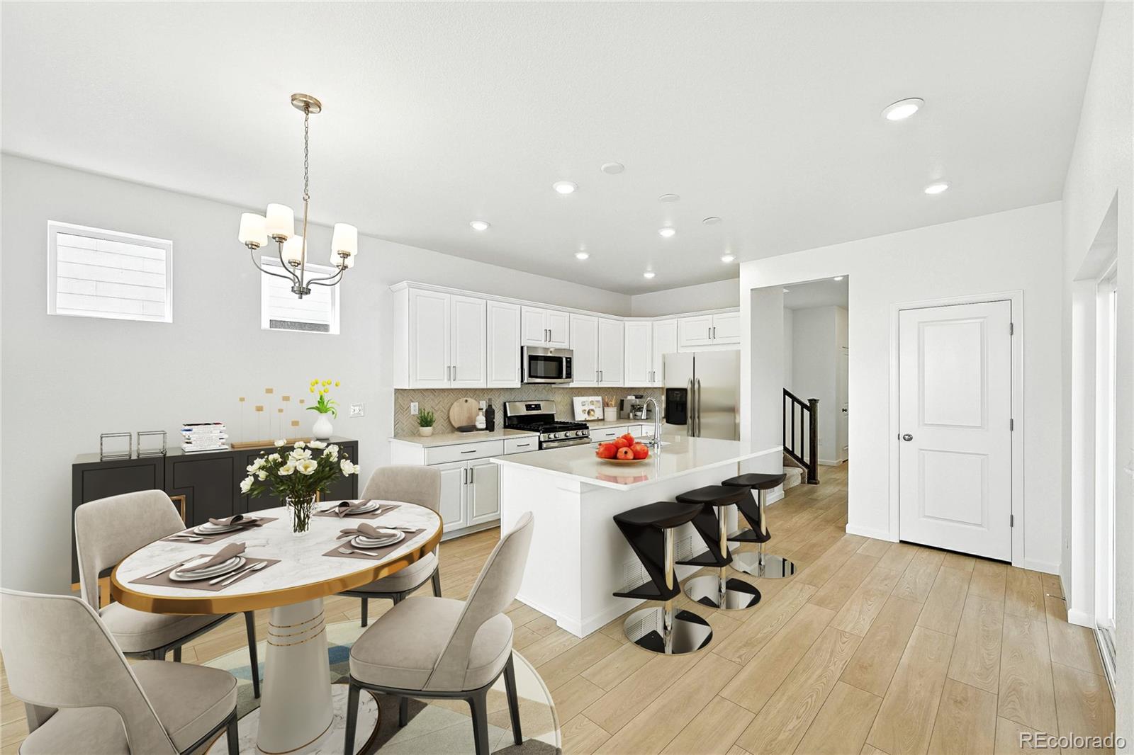 2102 Wagon Wheel Aly