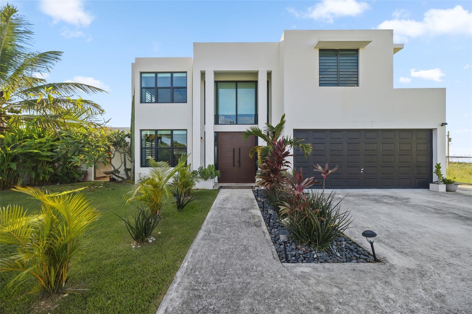 10 Ave. Manuel Lamela Abreu