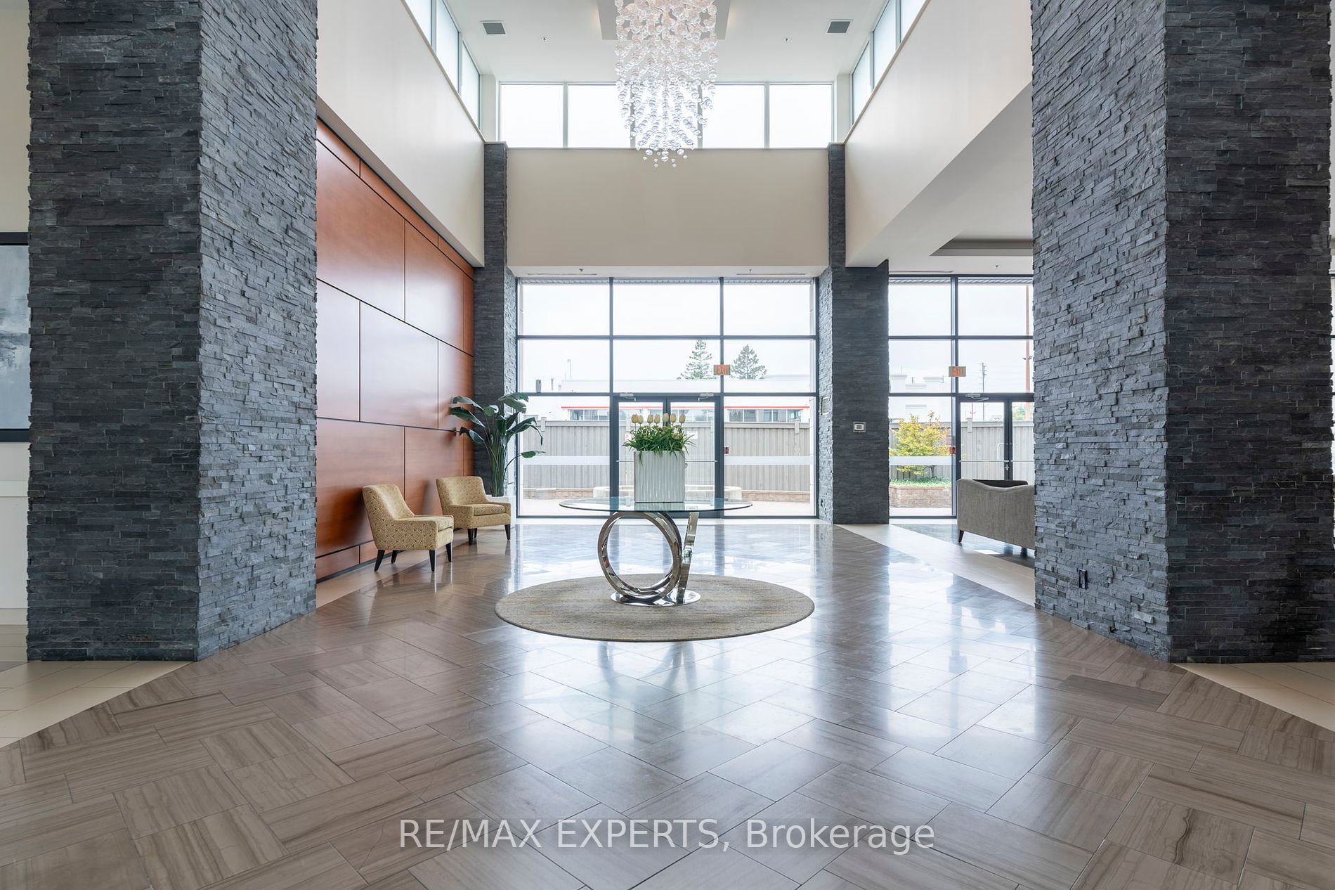 24 Woodstream Blvd 102
