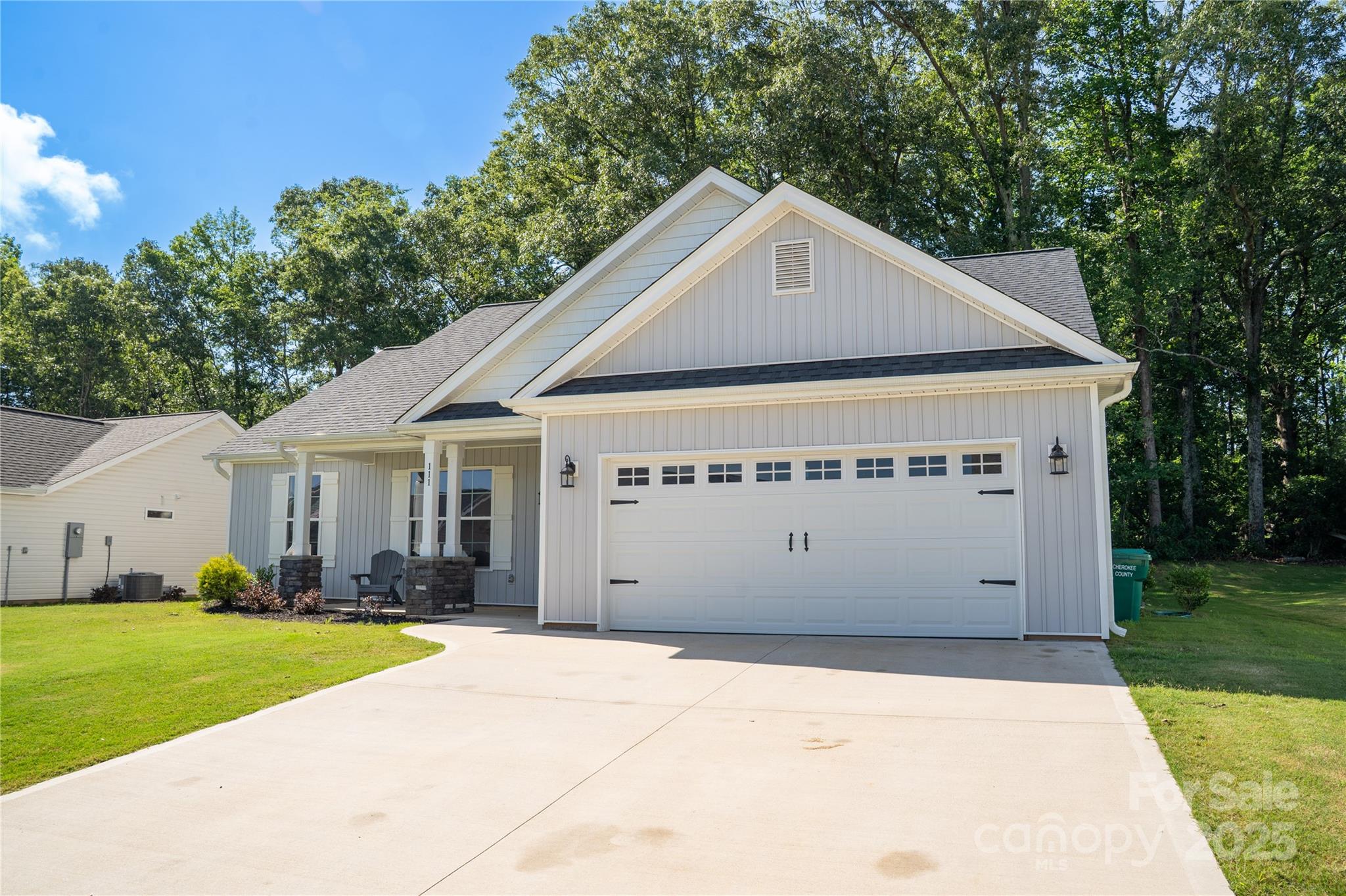 111 W Caylee Way