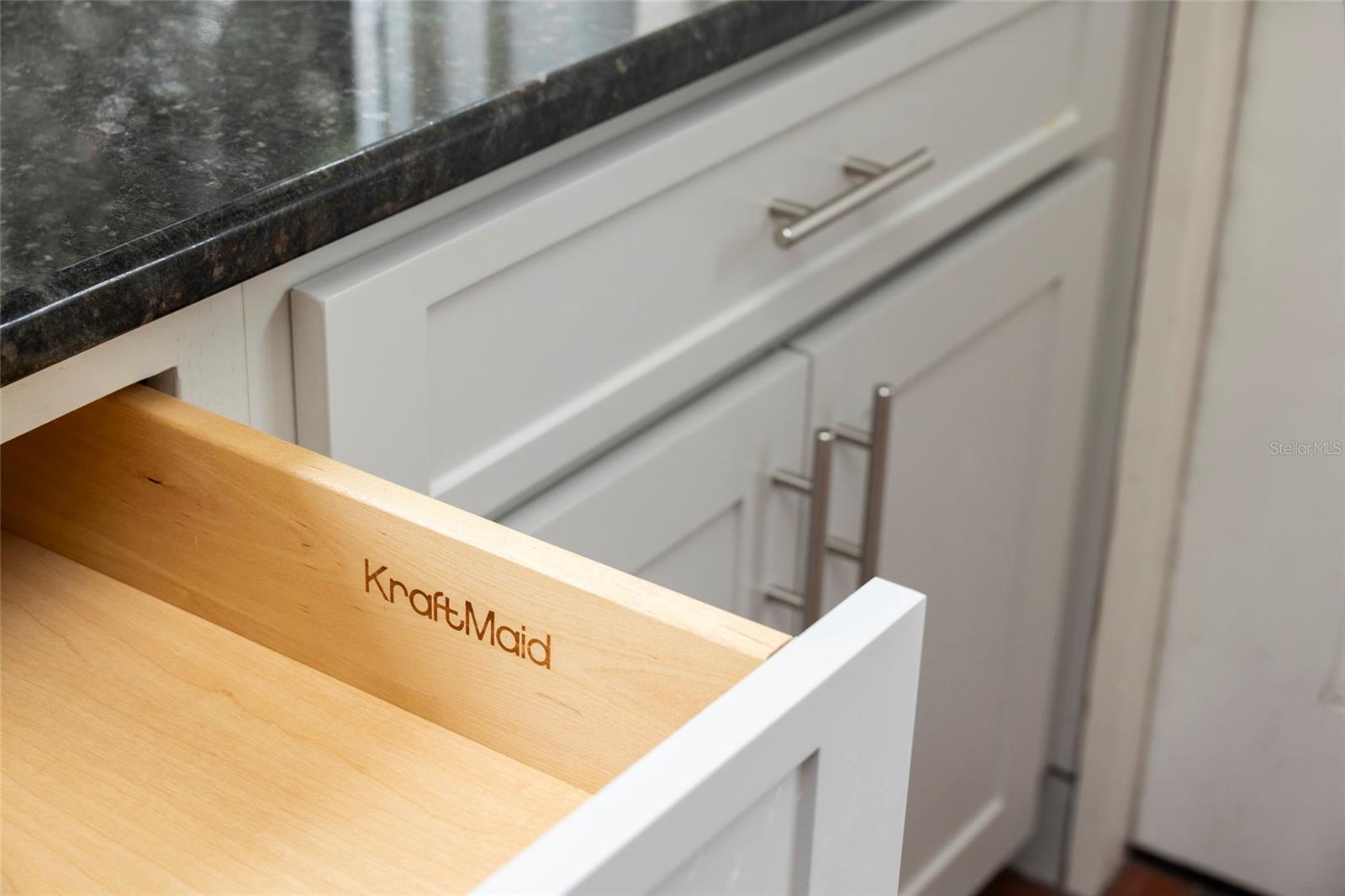 3012 W Sitios Street