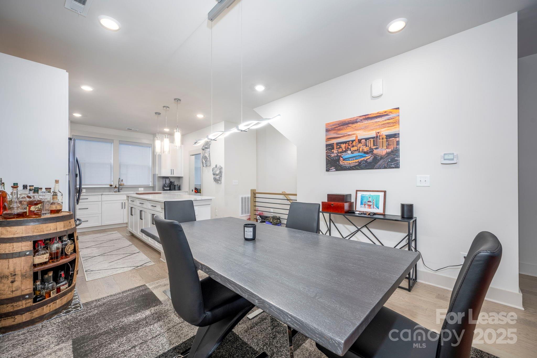 1033 Wesley Terrace Avenue