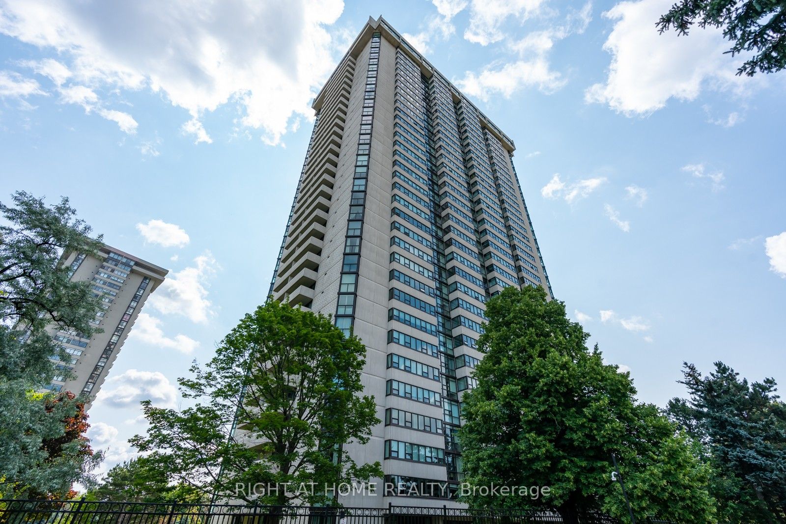 3303 W Don Mills Rd 201