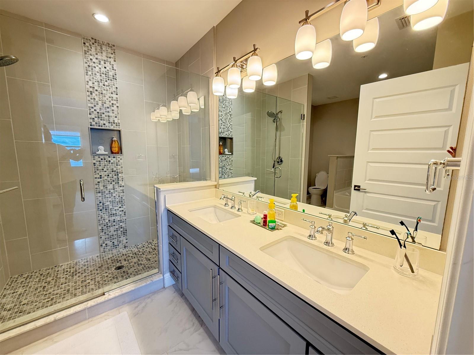 Residential for sale in Montverde, Florida, O6309677