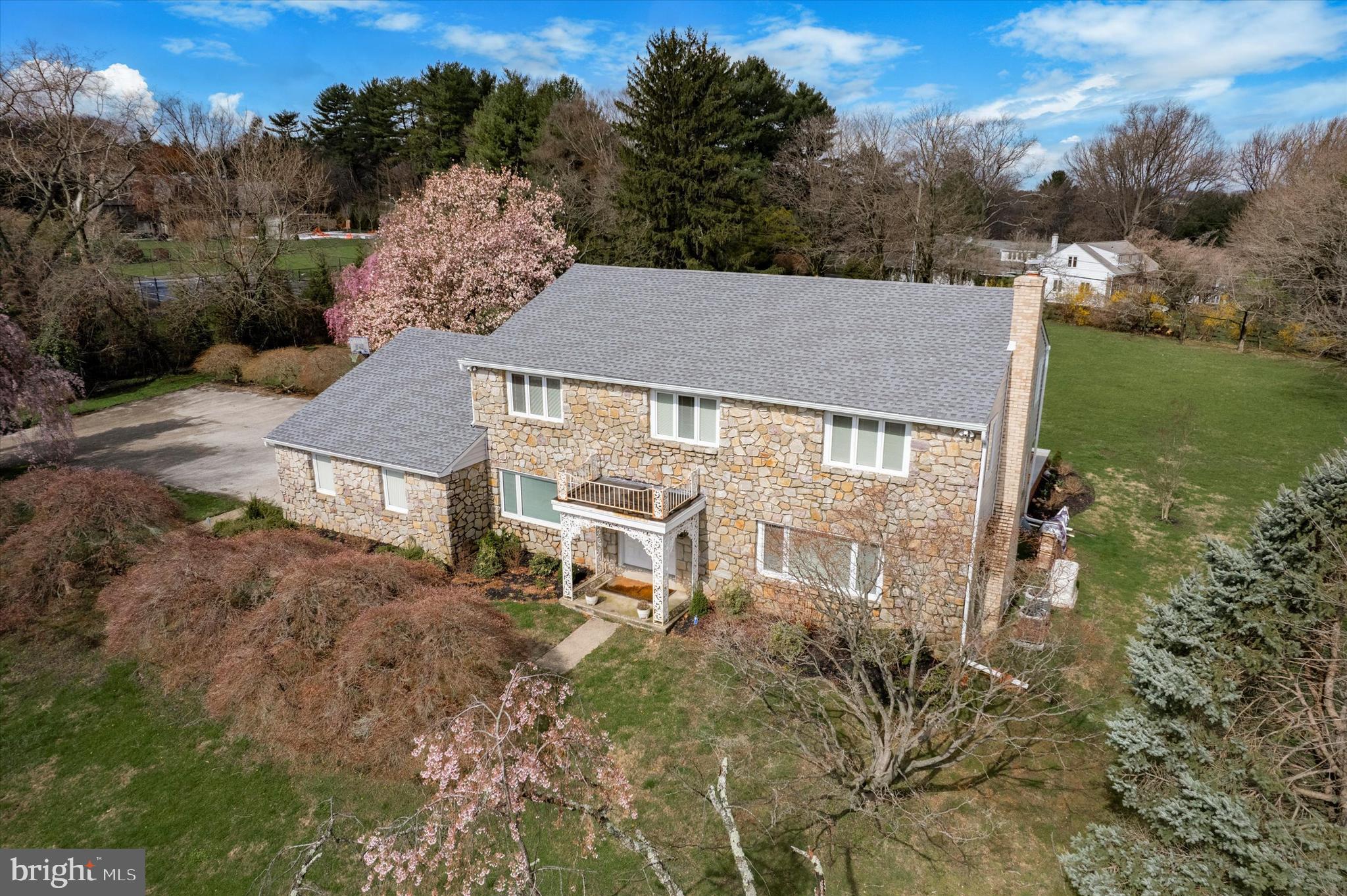 1530 Briar Hill Road