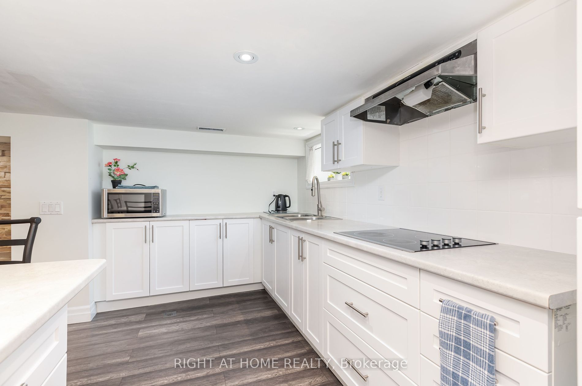 32 Flerimac Rd Lower