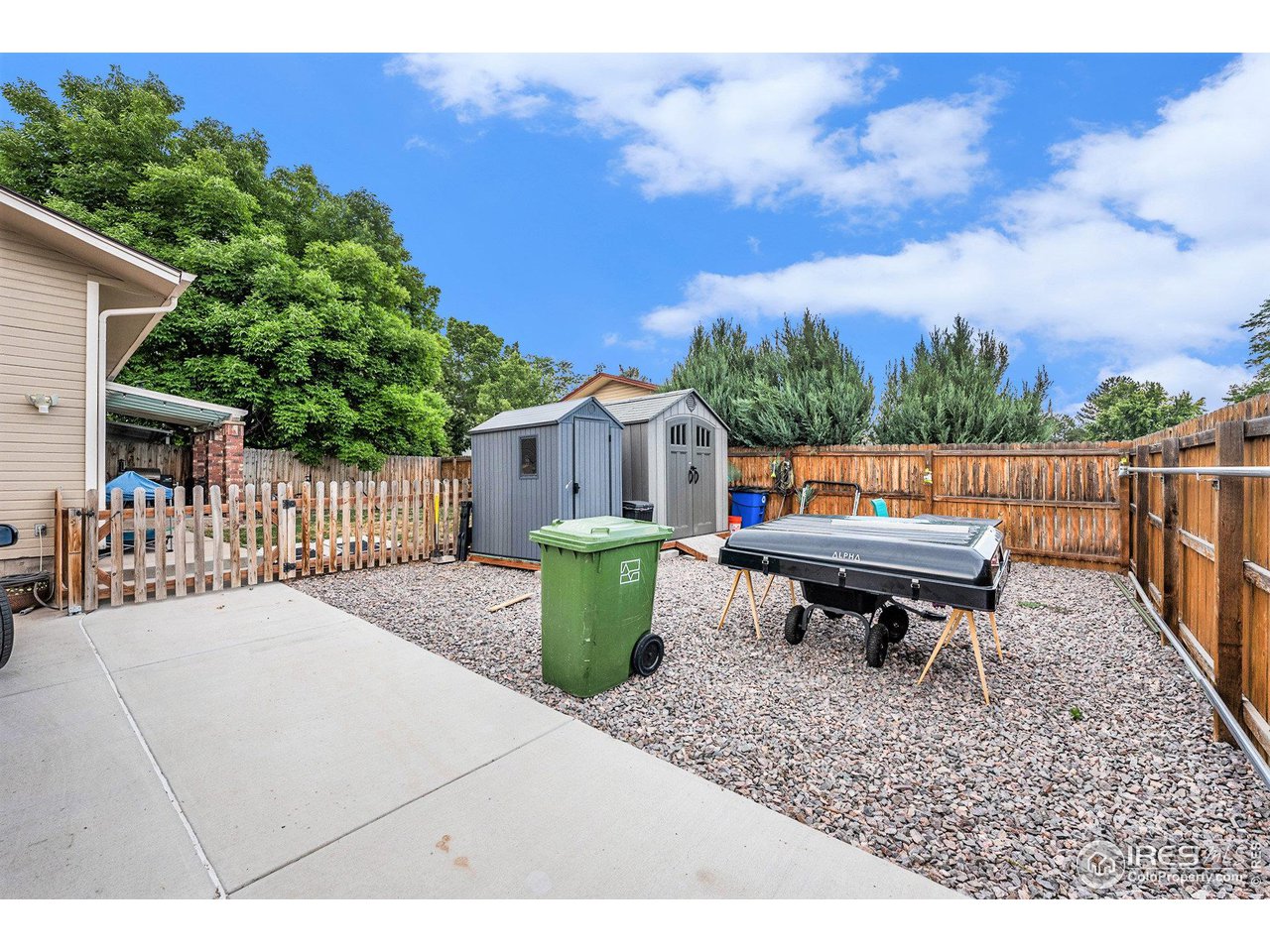 2151 S Custer Ave