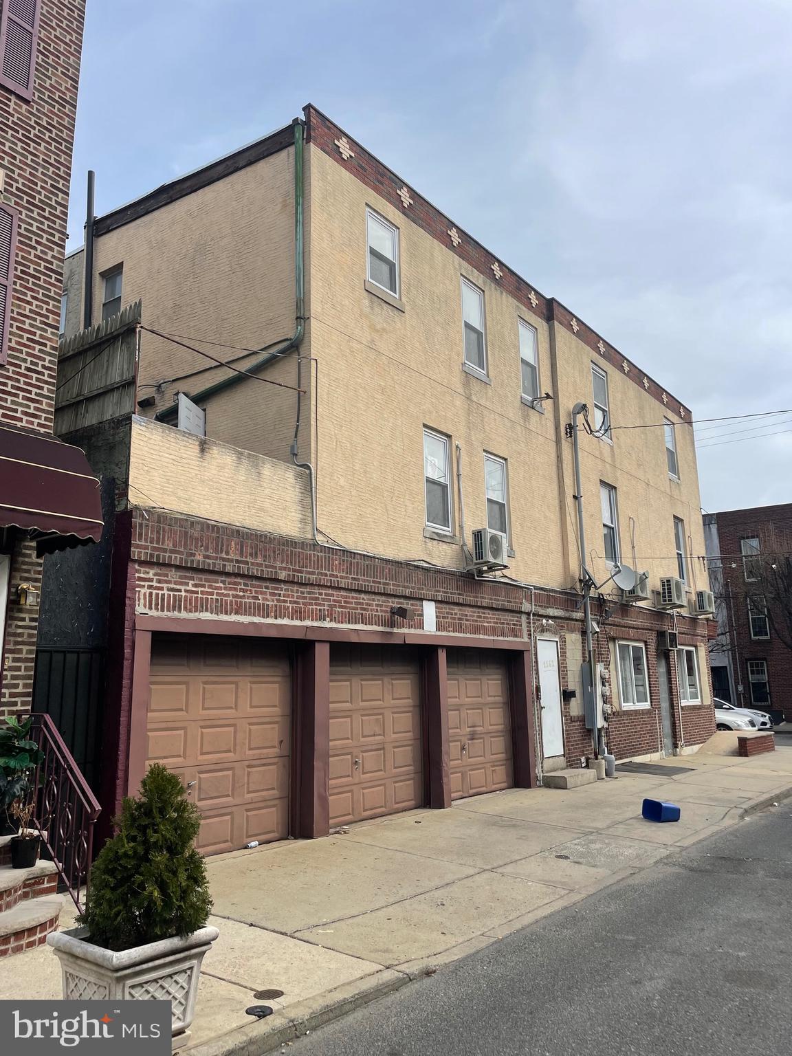 1162 S10th St  