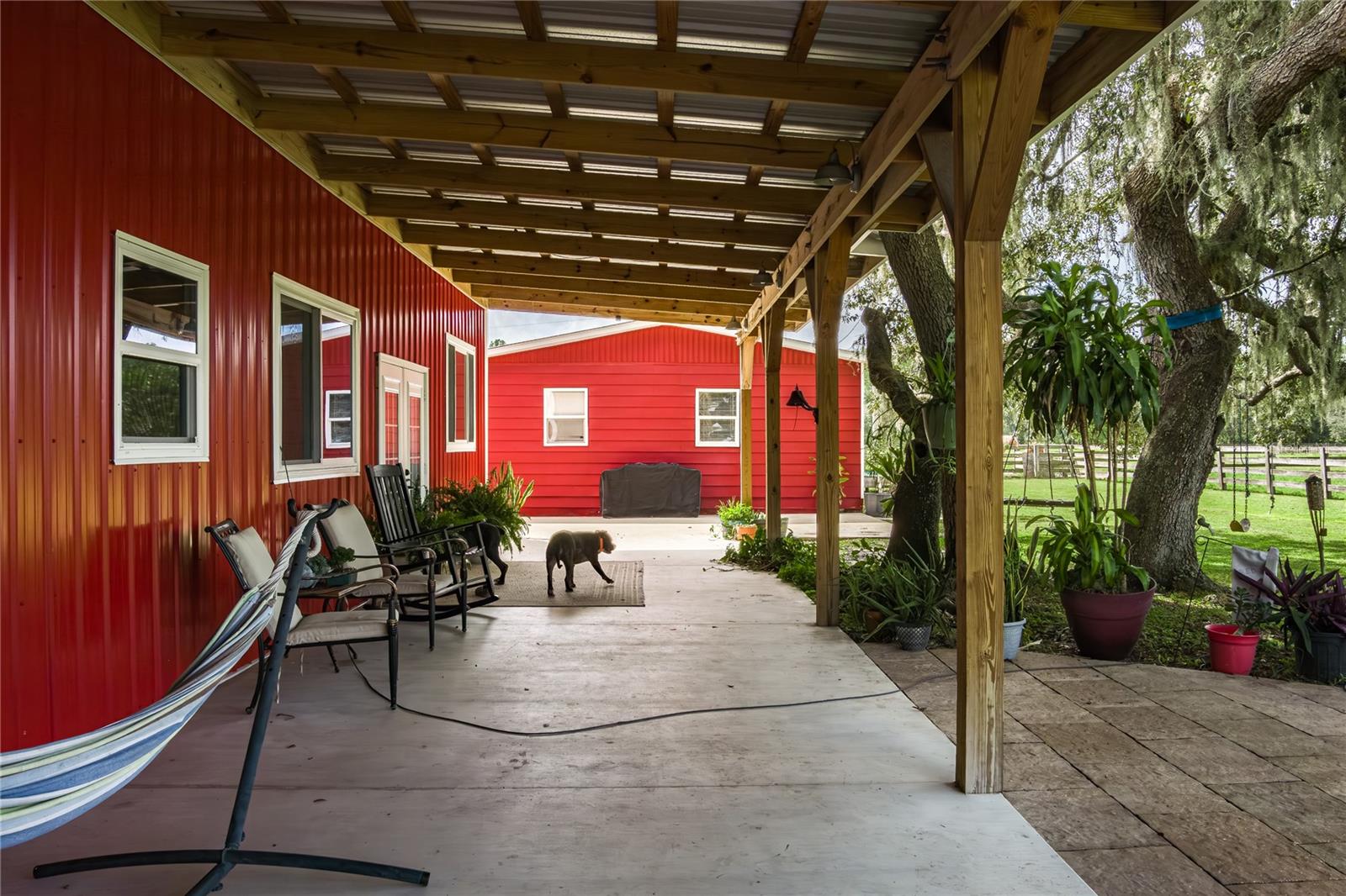 1126 & 1144 County Road 665