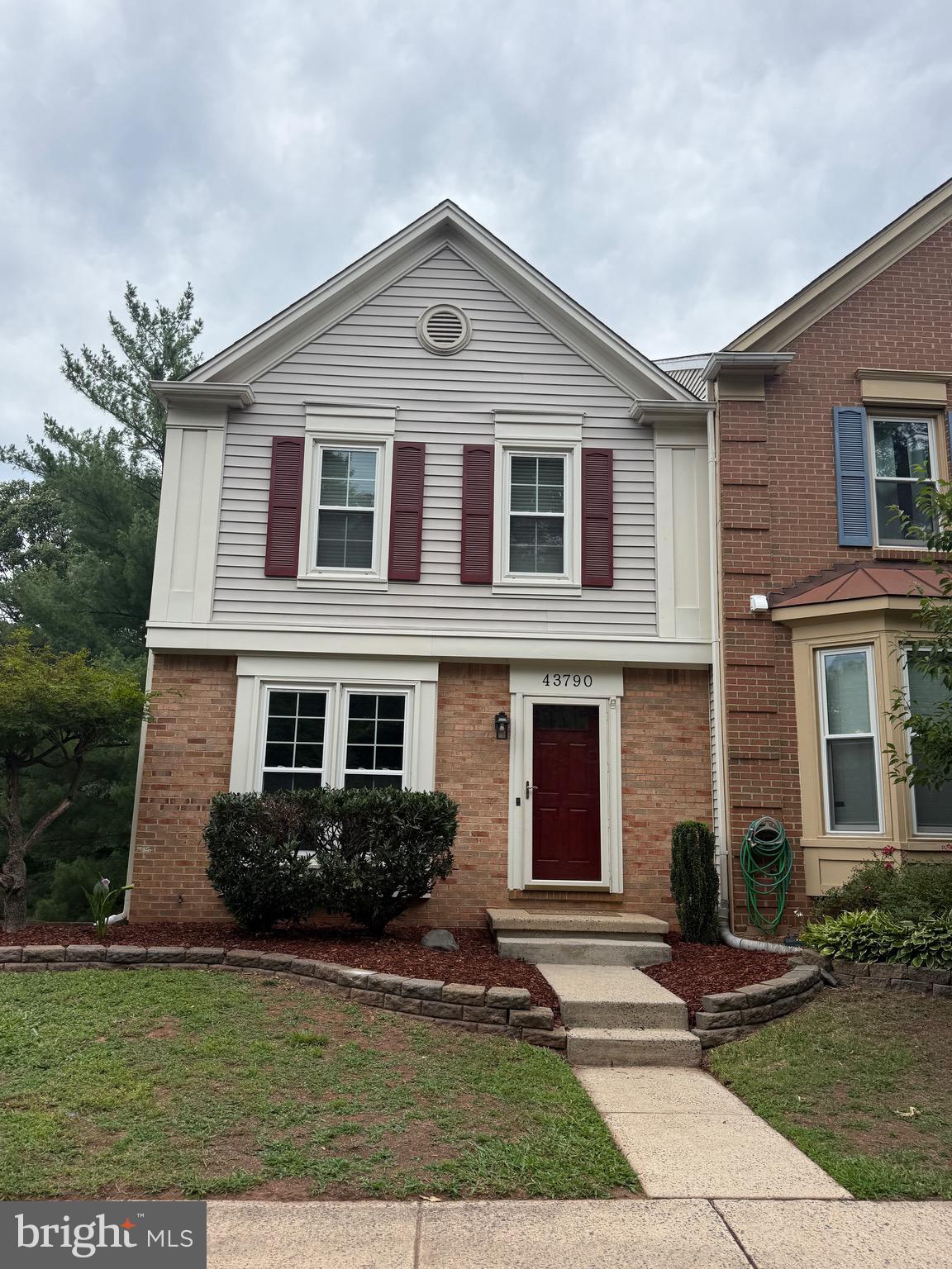 Beautifully maintained end-unit townhome in a desirable Ashburn Farms location, offering an open and inviting floor plan with thoughtful updates throughout. The spacious main level features solid oak flooring and abundant natural light, creating a warm and welcoming atmosphere ideal for both everyday living and entertaining.The finished walkout basement provides additional living space complete with a gas fireplace and full bathroom, making it perfect for a recreation room, guest suite, home office, or multi-generational living. Step outside to enjoy the private deck overlooking a wooded backdrop, offering a peaceful setting for morning coffee or evening relaxation.Major updates provide peace of mind, including roof (2014), HVAC (2018), windows and sliding doors (2015), solid oak flooring (2014), bedroom carpeting (2014), siding (2012), and all new bathroom fixtures.Conveniently located near shopping, dining, parks, commuter routes, and everything Ashburn has to offer, this move-in-ready home combines comfort, privacy, and value in one exceptional package.