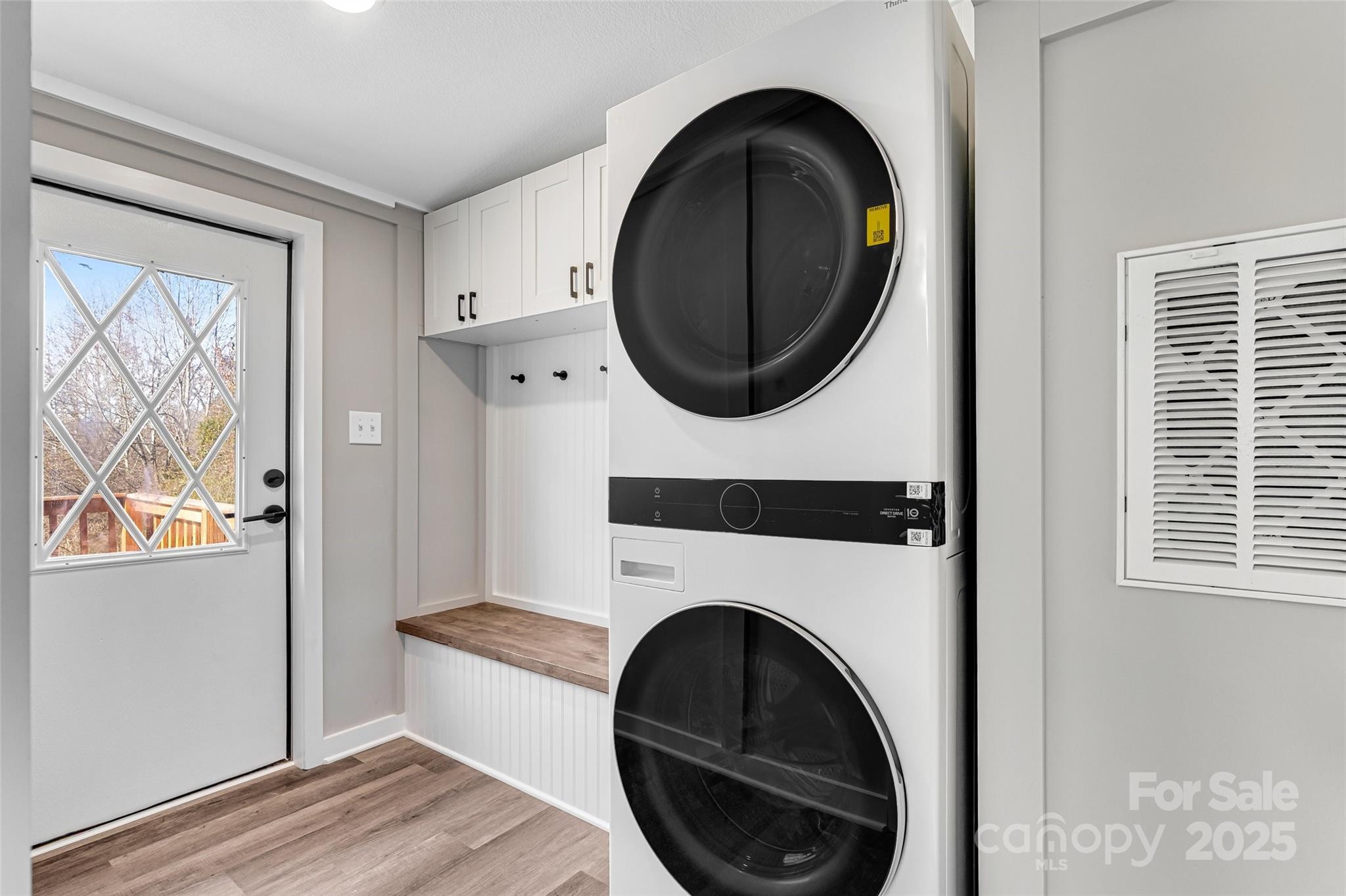 4881 Grassy Creek Road