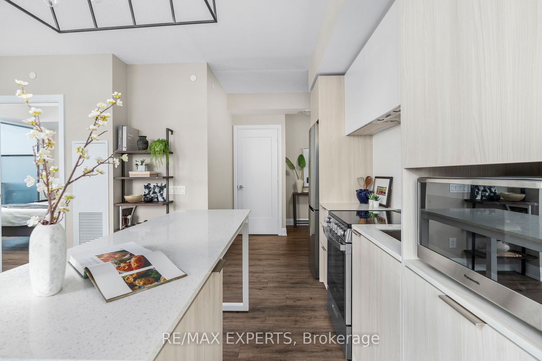 70 Annie Craig Dr 1609